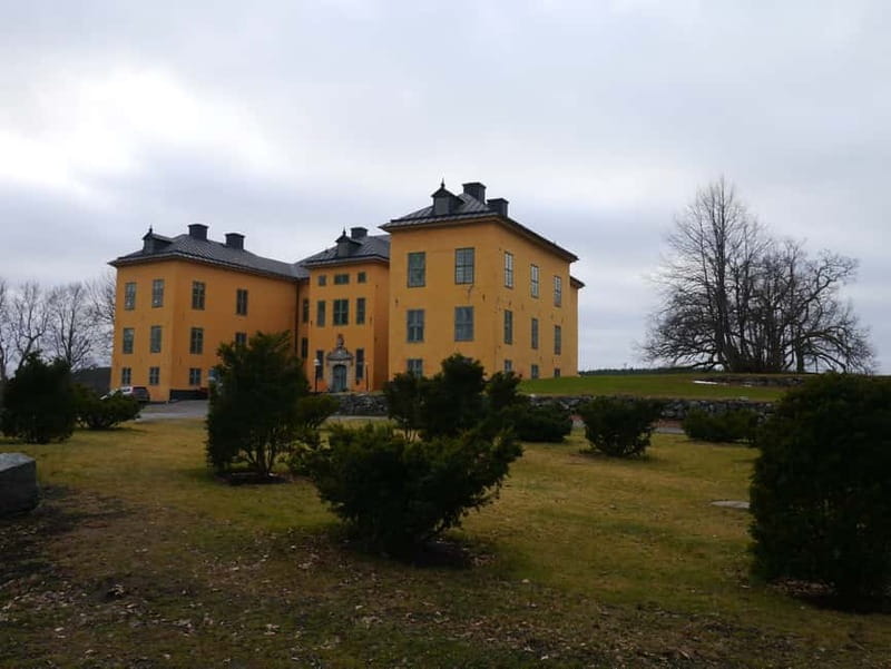1-day 7h Royal Palace and Castle Tour from Stockholm - Wenngarn and the rise and fall of Gabriel De La Gardie