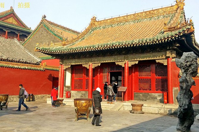 2 Days Beijing Group Tour Including Great Wall And Forbidden city - Day two: Ming emperors and the Great Wall