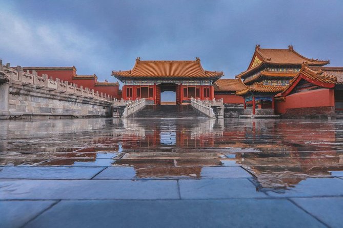 2-Hour Beijing Private Forbidden City Tour: History & Highlights - Meeting your guide and choosing the right option
