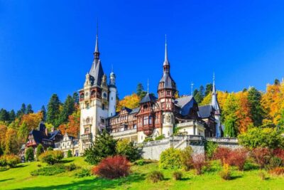 3 Castle Bucharest: Dracula Castle, Wednesday & Peles Castle