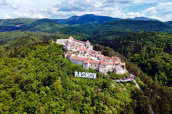 3-Castle: Peles,Bran,Rasnov,Sinaia Monastery from Brasov w pickup - Bran Castle, Dracula, and the crowds