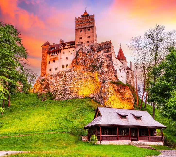 3 Castles Tour From Bucharest: Peles, "Wednesday" & Dracula - Leaving Bucharest for the Prahova Valley