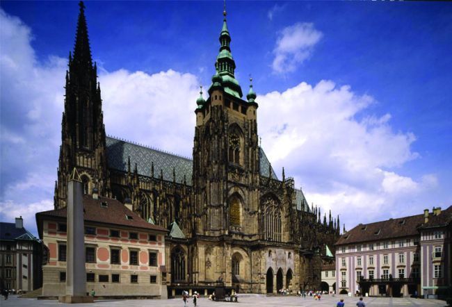 3-Hour Prague Castle & Interiors Tour - Prague Castle and the story behind the complex