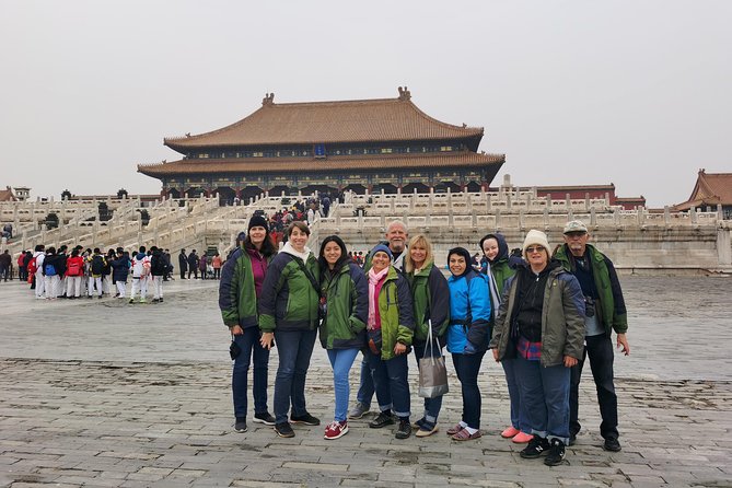 4 hours Beijing Layover Tour to Forbidden City & Tiananmen Square - Entering the Forbidden City through the central line