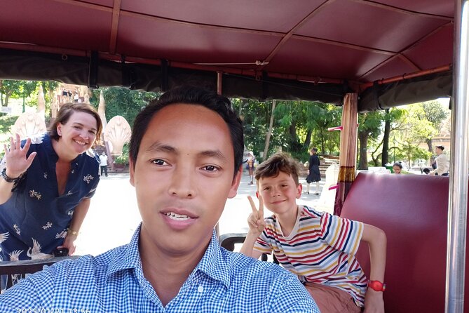 A Full Day Tour for Royal Palace, S21, Killing Fields & More - What this Phnom Penh tour is really designed to do