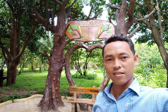 A Full Day Tour for Royal Palace, S21, Killing Fields & More - Three central monuments explain modern Cambodia