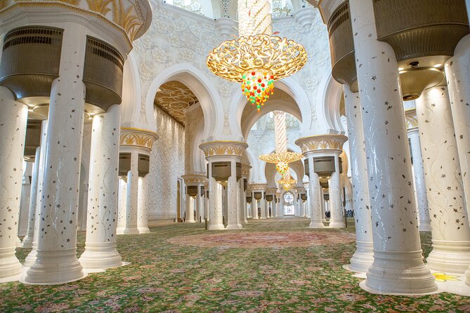 Abu Dhabi City Tour: Grand Mosque, Palace, Souk, Louvre & Ferrari - Starting from Dubai or Abu Dhabi