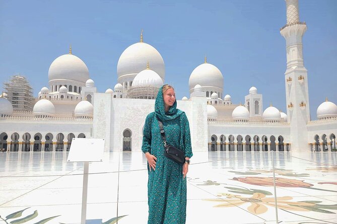 Abu Dhabi City Tour of Grand Mosque, Palace, Louvre, and Ferrari - Corniche views, Qasr Al Hosn, and Emirates Palace