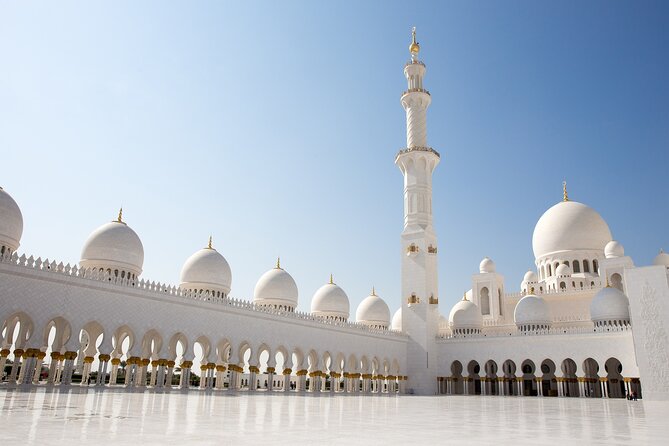 Abu Dhabi City Tour With Presidential Palace Entrance - Guided Tour - Marina Mall provides a practical lunch break