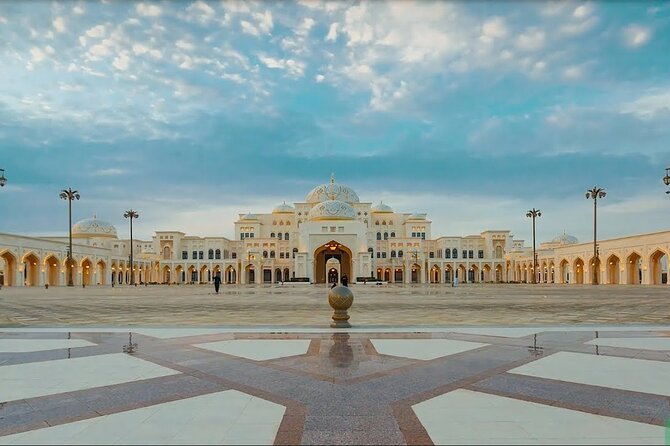 Abu Dhabi Private Tour with Qasr Al Watan & Gold Cappuccino at Emirates Palace - Sheikh Zayed Grand Mosque: allow time for the details