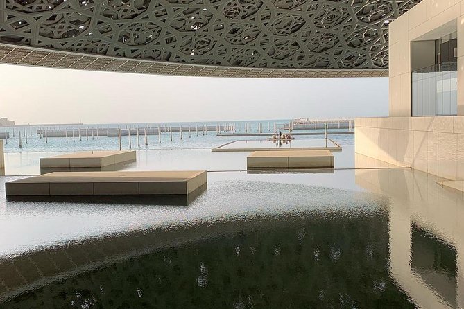 Abu Dhabi Sheikh zayed Mosque with Lunch, Louvre & Qasr Al Watan Palace - How to prepare for an eight to ten-hour outing