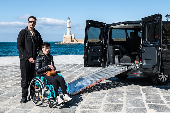 Accessible to wheelchair Sightseeing tour to Knossos palace - What the driver can add to the day