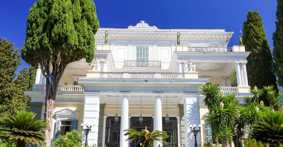 Achilleion Palace, Kanoni & Corfu Old Town Private Tour - Private transport and personal attention