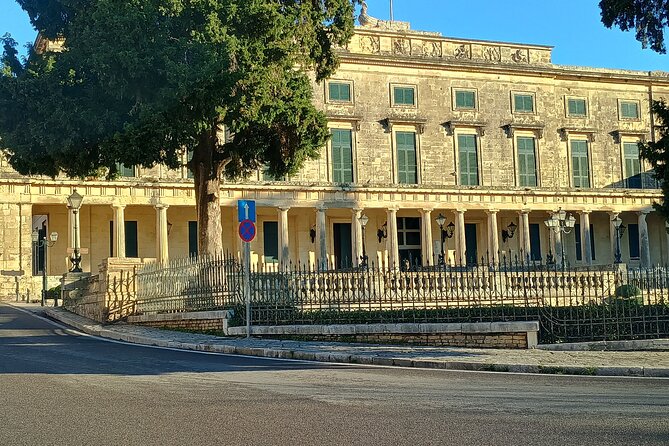 Achillion Palace and Corfu town, Half day private tour - Who should book this half-day tour?