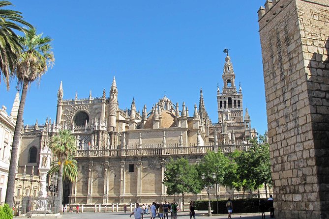 Alcazar and Cathedral of Seville Tour with Skip the Line Tickets - Meeting at Calle Francos, 19