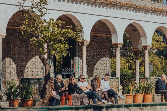 Alcazar of Seville with Cathedral & Giralda English Tour - Adding Seville Cathedral and La Giralda