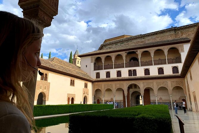 Alhambra and Nasrid Palaces Guided Tour with Tickets - The Alcazaba, about 30 minutes