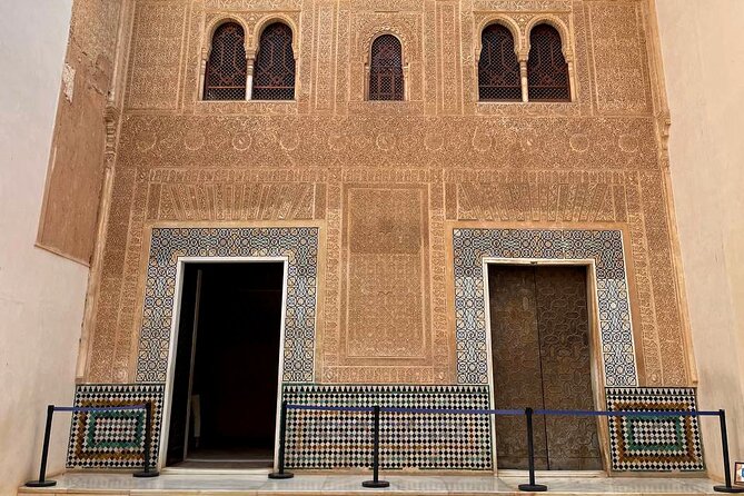 Alhambra and Nasrid Palaces Guided Tour with Tickets - What $230 buys you