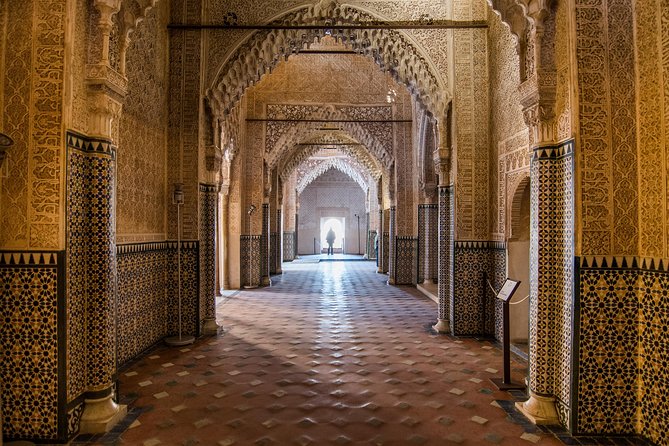 Alhambra and Nasrid Palaces Ticket with Audioguide - How useful is the audio guide app?
