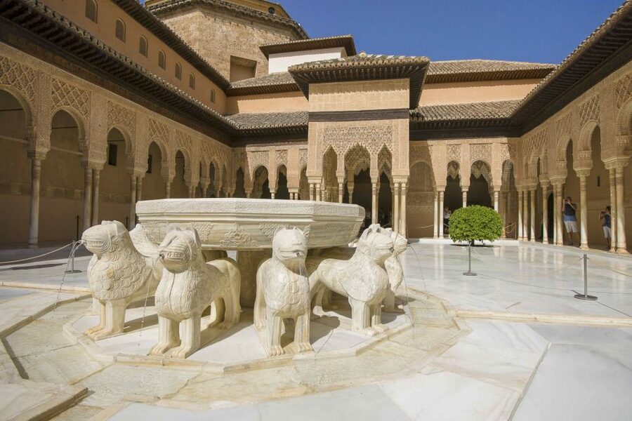 Alhambra & Generalife Tour including Transport & Admission - Is $82 a fair price?