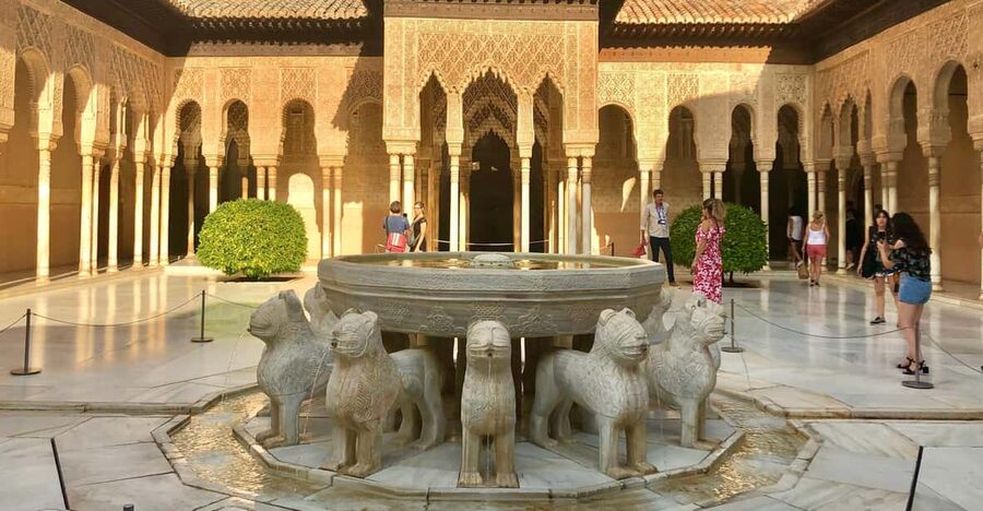 Alhambra: Guided Private Tour with Fast-Track Entry - The Alcazaba: military Granada in 20 minutes