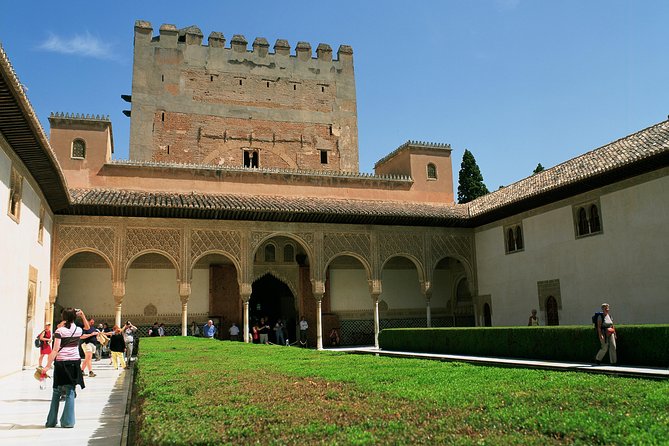 Alhambra Palace & Generalife Gardens daytrip from Roquetas, Aguadulce & Almeria - Granada before the palace visit