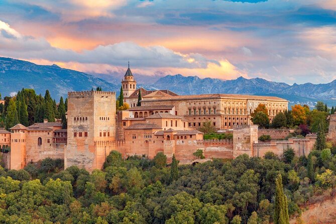 Alhambra: Skip-the-Line to Nasrid Palaces & Generalife - Key points to know before booking
