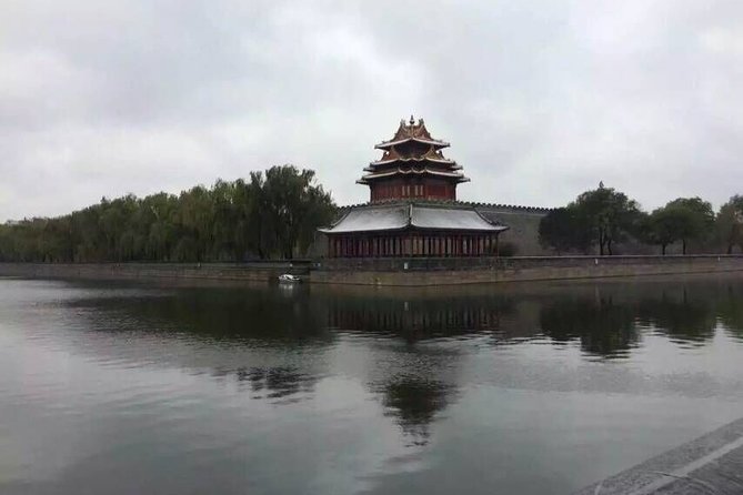 All-inclusive Day Tour: Tiananmen Square, Forbidden City & Ming Tombs with Lunch - The Ming Tombs and the Sacred Path