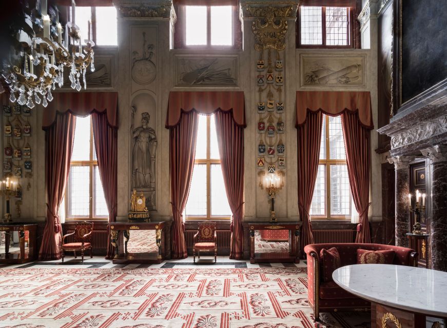 Amsterdam: Royal Palace Entry Ticket + Audio guide - The audio guide sets your pace