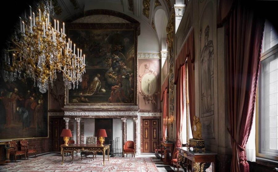 Amsterdam: Royal Palace Entry Ticket + Audio guide - Louis Napoleon’s furnishings and royal rooms