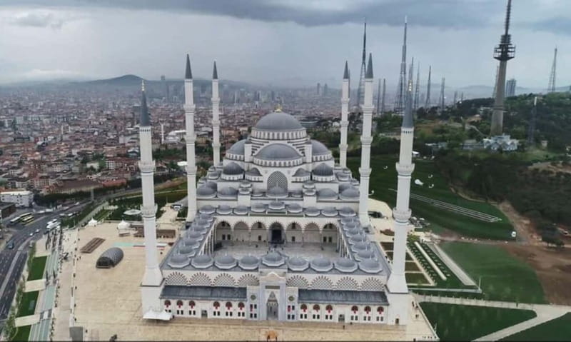Asia Continent & Topkapı Palace & Harem. Guided, Small group - Hagia Irene and Constantinople’s early Christian past