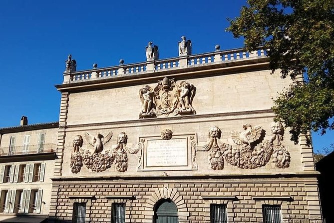Avignon Walking Tour including Pope's Palace - Seeing the cathedral façade