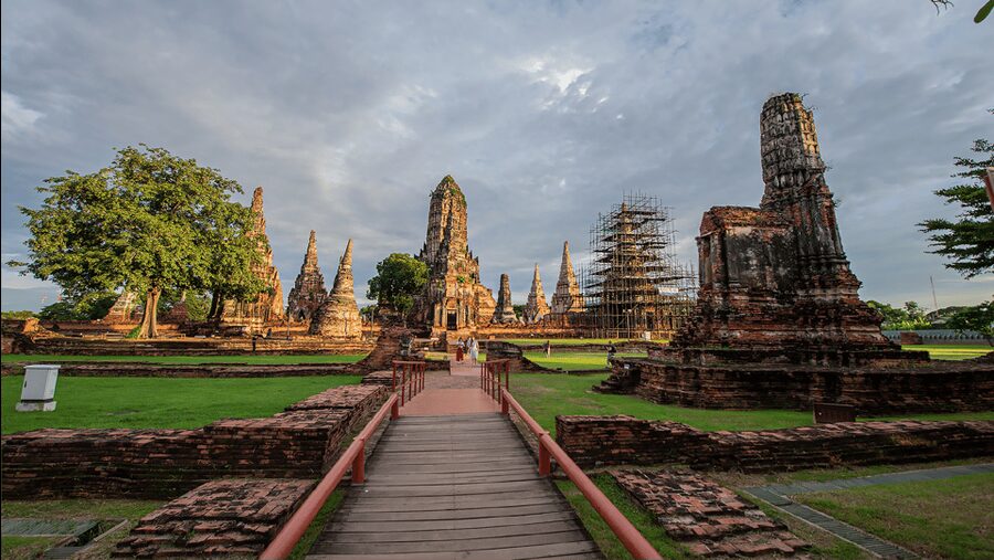 Ayutthaya One Day: Famous Temples & Bang Pa-In Palace Tour - Price, inclusions, and what to bring