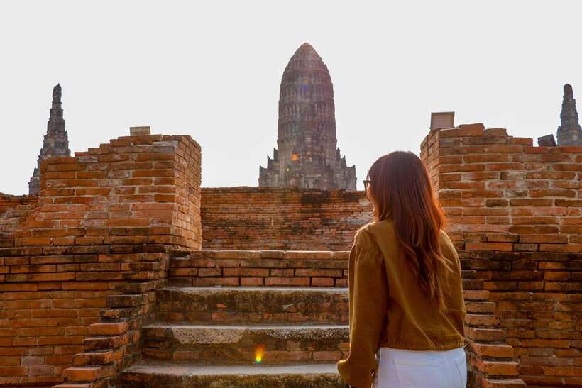 Ayutthaya One Day: Famous Temples & Bang Pa-In Palace Tour - Starting at CentralWorld and reaching the old capital