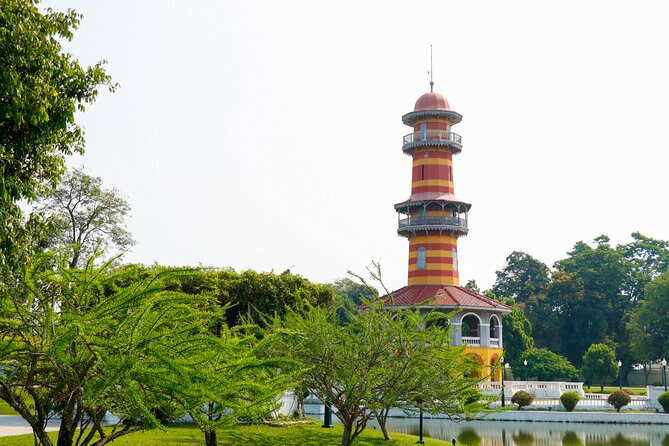 Ayutthaya Summer Palace and Temples Day Tour from Bangkok - Lunch, shopping, and the value of local guidance