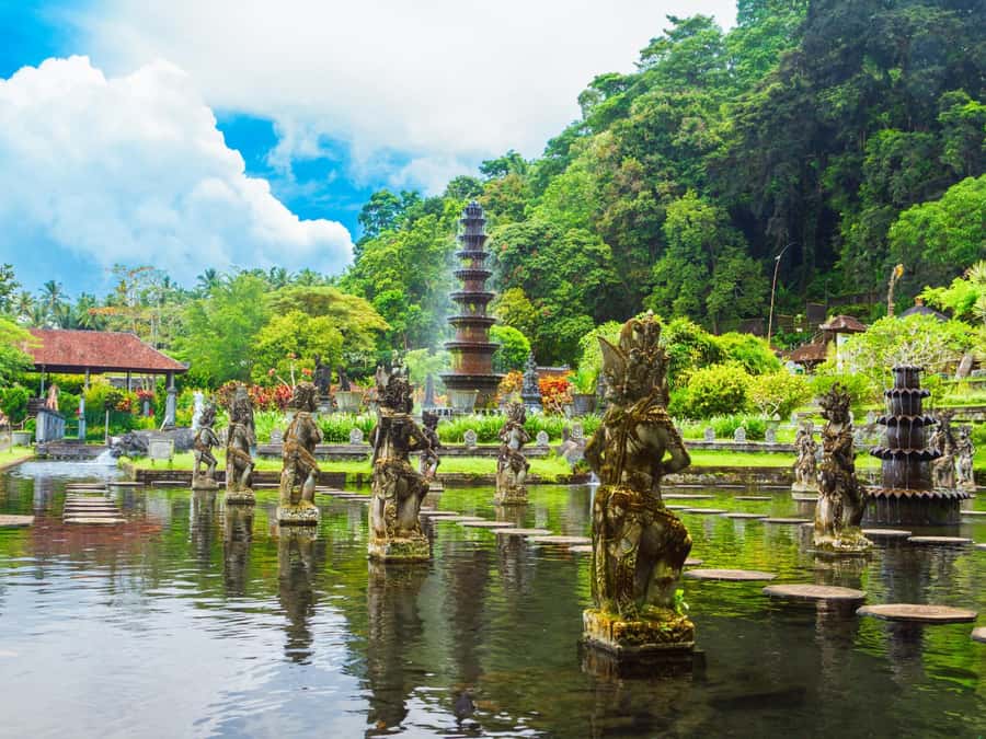 Bali: Lempuyang Temple, Water Palace, and Waterfall Tour. - Is $86 a fair price?