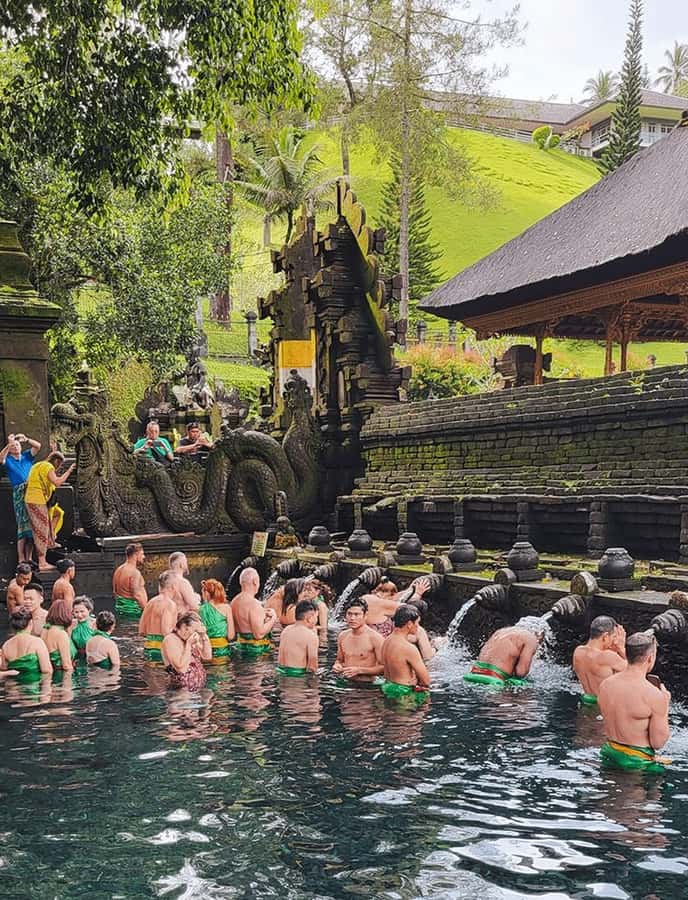 Bali: Trip to Tirta Gangga Palace and Tukad Cepung Waterfall - Tukad Cepung, where the waterfall sits inside a cave