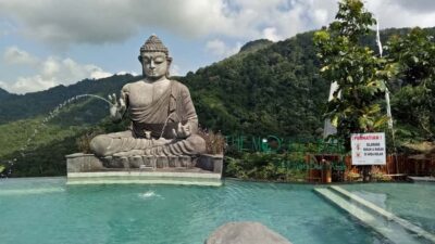 Ujung Water Palace, Candidasa and Sidemen Village Tour
