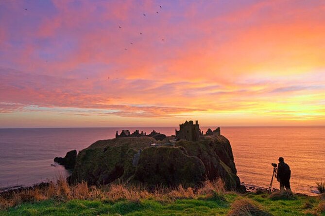 Balmoral Craigievar Dunnottar Crathes Castles Tour from Aberdeen - Crathes Castle begins the day with gardens and turrets