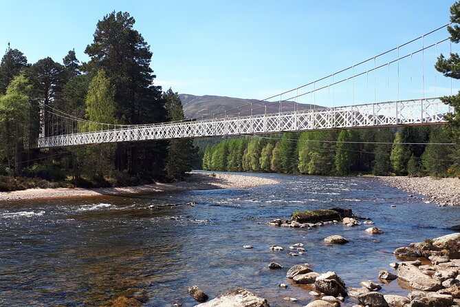 Balmoral & Royal Deeside Tour - The small-group format makes a difference
