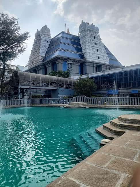 Bangalore City Tour: Walking, Palace & Temples - Bangalore Palace: confirm whether you go inside