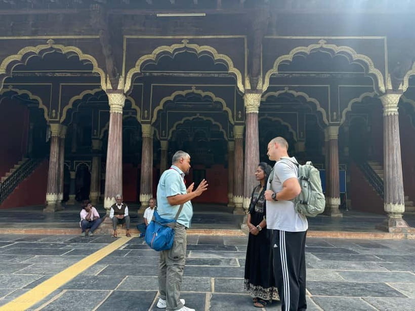 Bangalore: Palace, Temples, Fort & Markets Walking Tour - Three hours, $32, and what you get