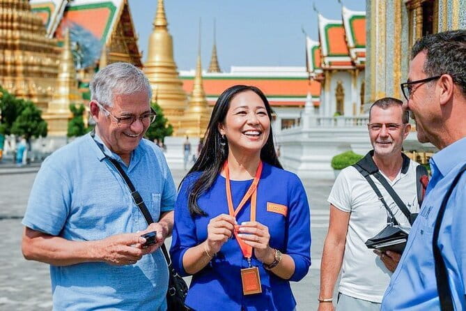 Bangkok Classic 3-Temples With Buffet Lunch Day Tour - At a glance