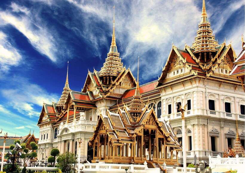 Bangkok: Grand Palace & Emerald Buddha Entry with Audioguide - Key points at a glance