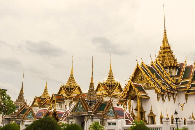 Bangkok Grand Palace & Emerald Buddha Flexible Entry with Audio - Reading the Palace Through the Audio Guide
