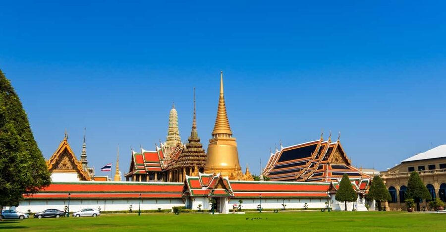 Bangkok: Grand Palace Skip-the-Line Entry Ticket - The Grand Palace entry at Mani Nopparat Gate