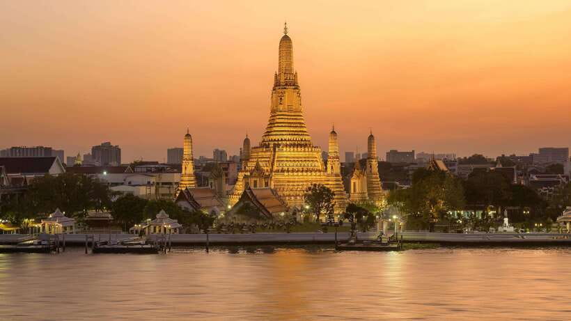 Bangkok: Grand Palace, Wat Pho, and Wat Arun Guided Tour - Why this three-temple route works