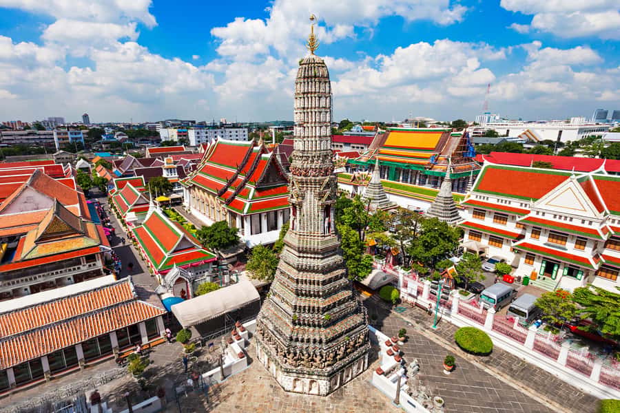 Bangkok: Grand Palace, Wat Pho, and Wat Arun Private Tour - Who should book this experience?