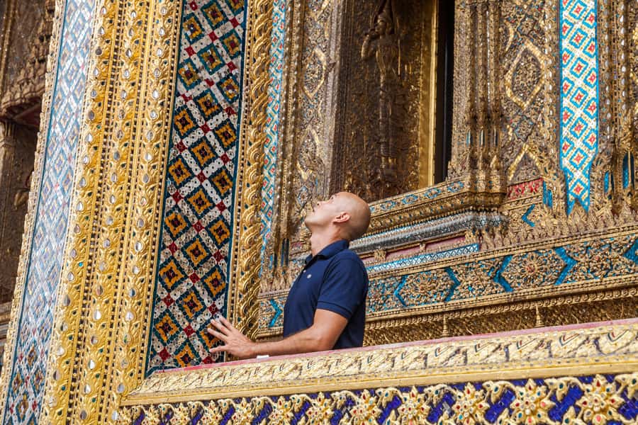 Bangkok: Grand Palace, Wat Pho, and Wat Arun Private Tour - What the private car adds