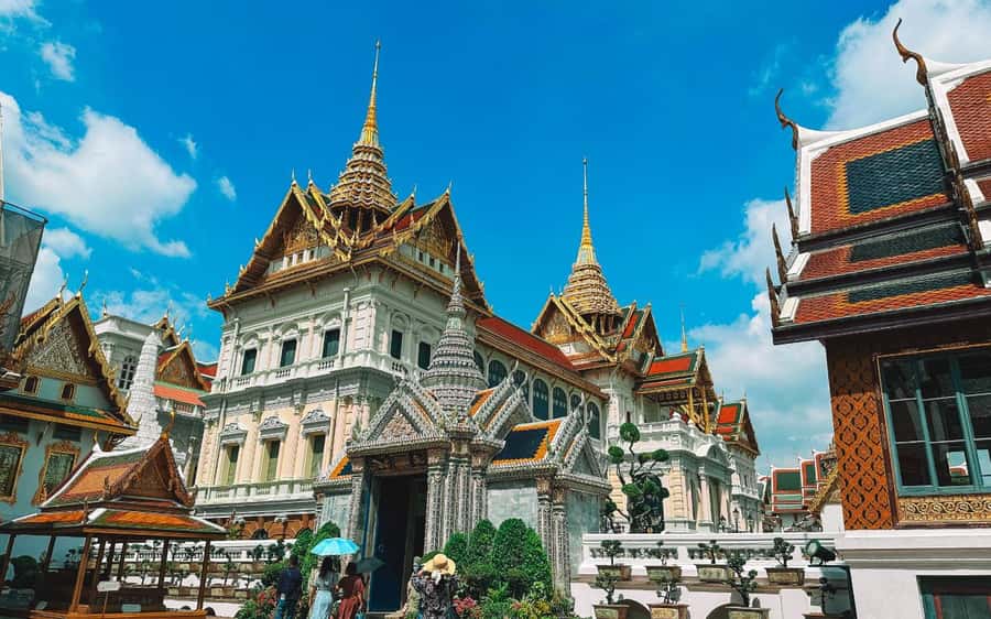 Bangkok: Grand Palace, Wat Pho, & Wat Arun Walking Tour - Wat Pho and the reclining Buddha